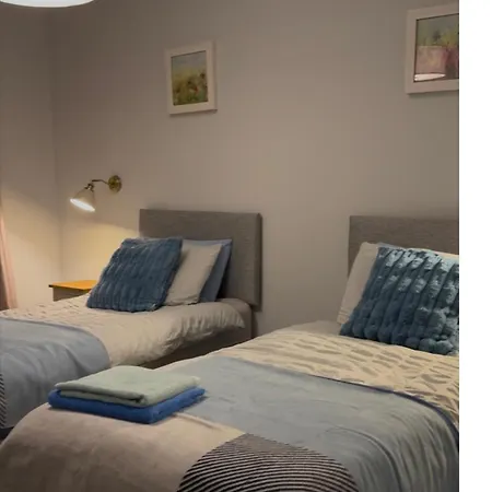 The House 度假居 *